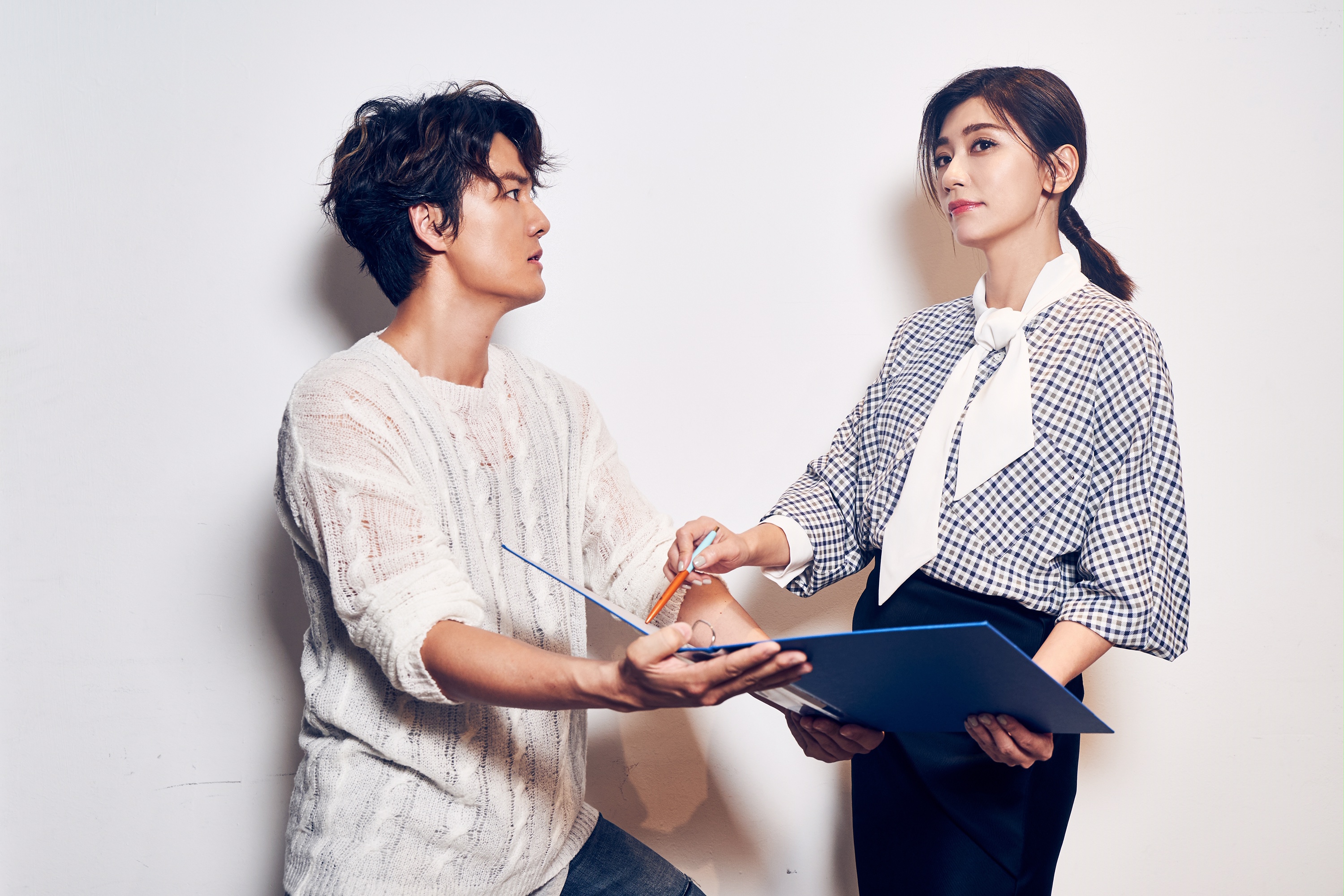 吴克群新曲我和被爱保持距离上线句句戳心获封女性之友