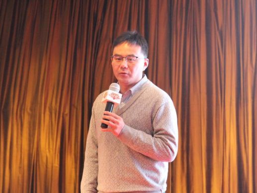 知名投资人丁鹏回应教儿子从小做渣男被人断章取义不打算挽回形象