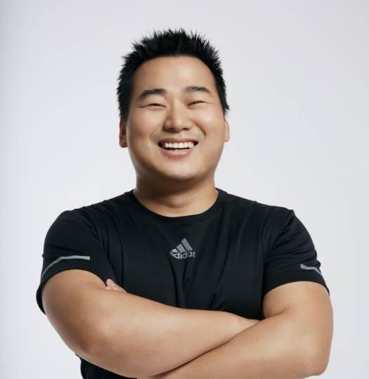 松哥油焖大虾创始人 徐松你可能会问,外卖生意好了,不会给堂食分流